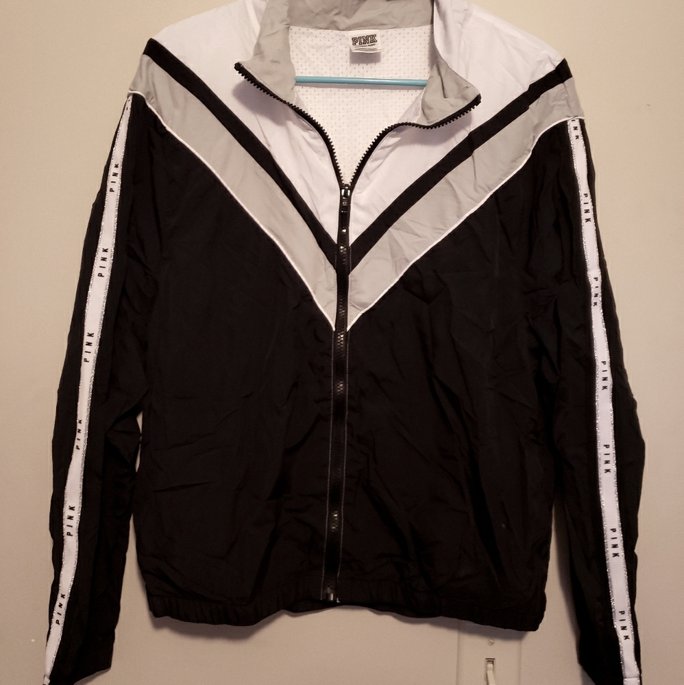Wind breaker